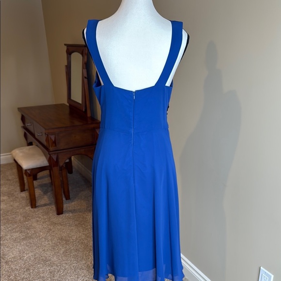 Dollar Blue Sleeveless Midi Dress Formal Elegant Flowy Women's Size M - Picture 3 of 14